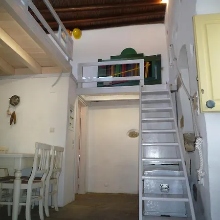 Open Space House At The Castle Of Chora, בית נופש Serifos Town