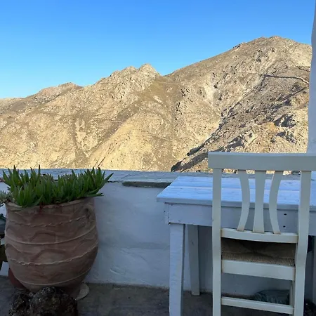 בית נופש Open Space House At The Castle Of Chora, Serifos Town
