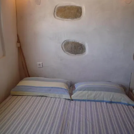 Open Space House At The Castle Of Chora, Casa de Férias *